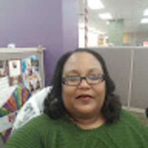 Meet your Posher, Stacy